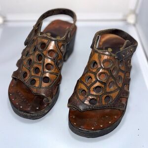 Women's Brown Leather Cutout Slingback Sandals